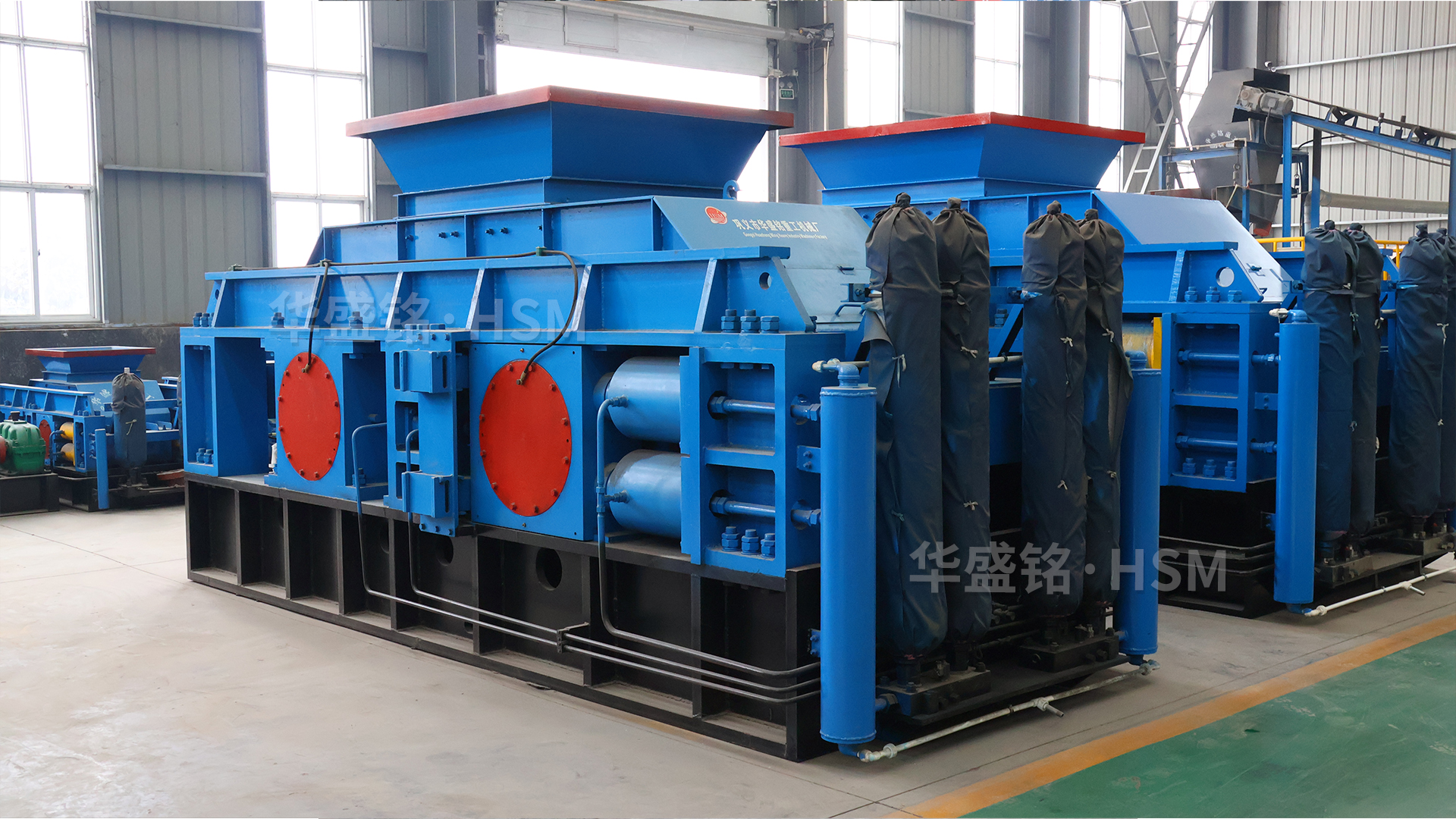 時產(chǎn)50噸以上選它!液壓對輥制砂機(jī)在中小型項(xiàng)目的實(shí)戰(zhàn)表現(xiàn)