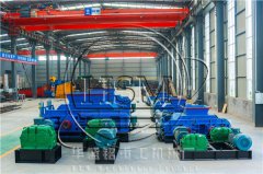 時(shí)產(chǎn)100噸對(duì)輥制砂機(jī)哪里的好呢？哪些廠家值得