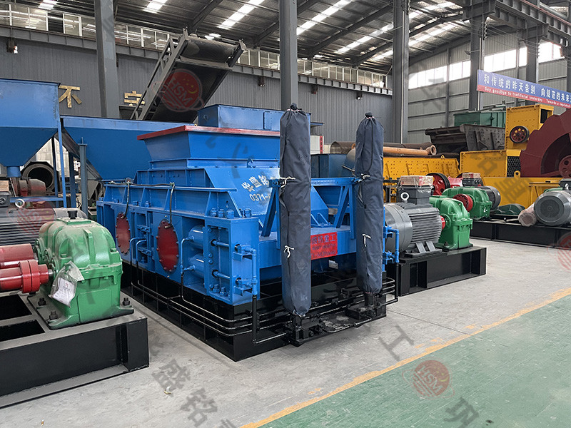 對輥制砂機(jī)
