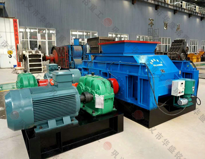 一臺(tái)大型石子制砂設(shè)備多少錢，時(shí)產(chǎn)量500噸對(duì)輥制砂機(jī)廠家