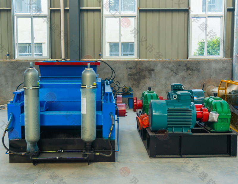 破碎煤矸石的雙齒輥破碎機(jī)廠家如何選擇？